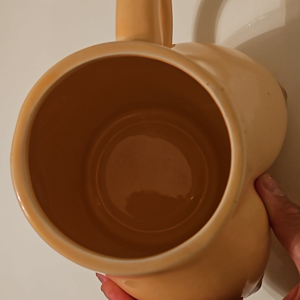 Cup - Picture 2 of 3